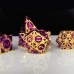Metall-Würfelset Gold/Lila mit Pfeilen in Metalldose