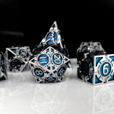 Metall-Würfelset Silber/Blau mit Pfeilen