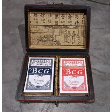 Kiste China mit 2 Poker-Spielkarten-Sets